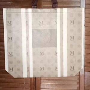 NWT  Shopping Or Gift Bag